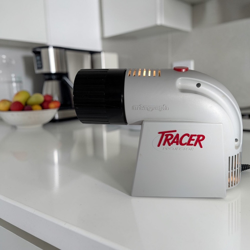 Artograph Tracer Projector Drawing Design Art Image Enlarger